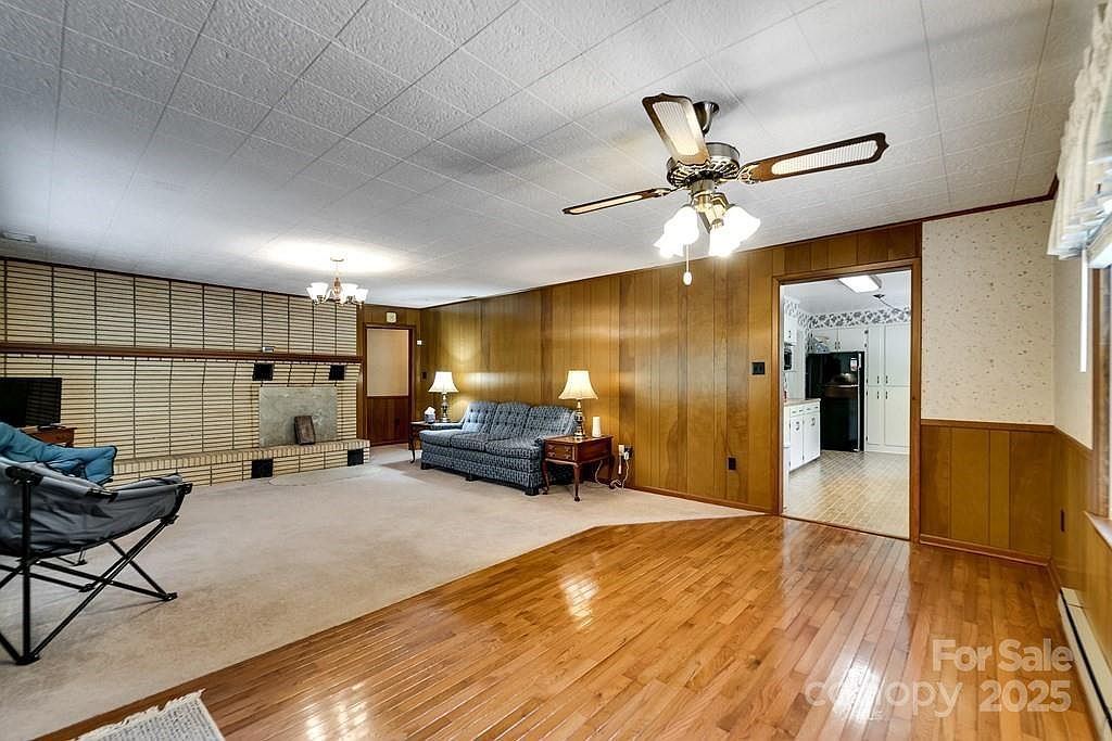 144 Cherry St Sylva, NC 28779 - Thumbnail 5