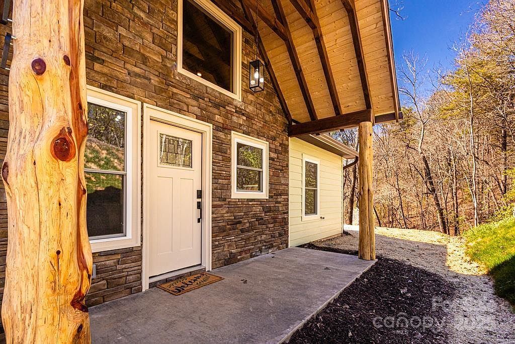79 Abbey View Rd Bryson City, NC 28713 - Thumbnail 5
