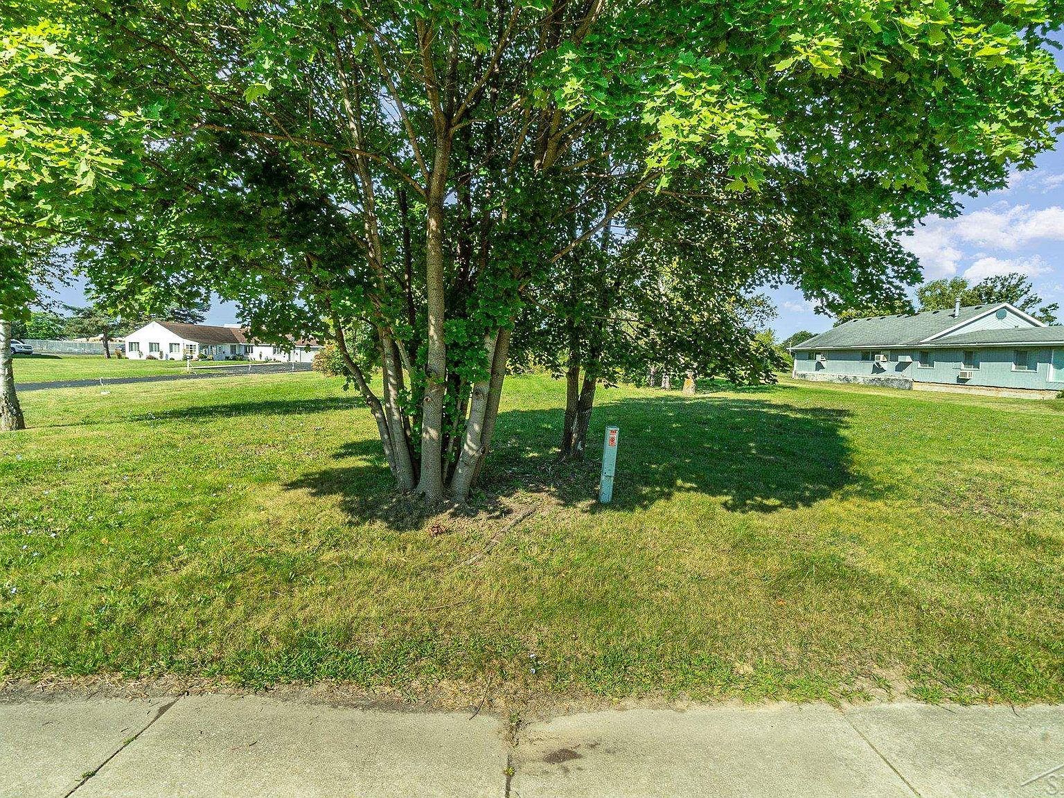 765 N Center Rd Saginaw, MI 48638 - Thumbnail 5