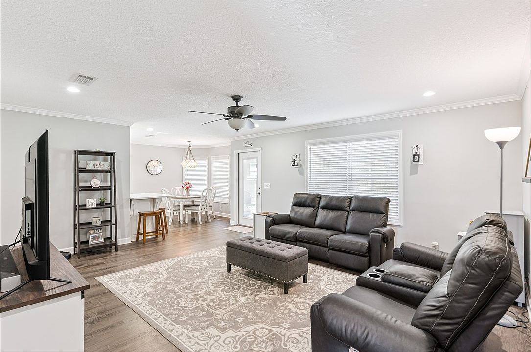 203 Greencove Dr Brunswick, GA 31525 - Thumbnail 5