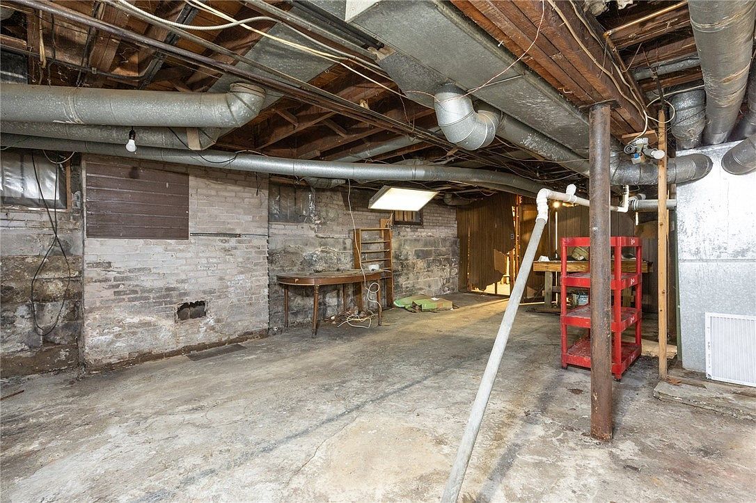 1737-1739 Saint Paul St Rochester, NY 14621 - Thumbnail 5