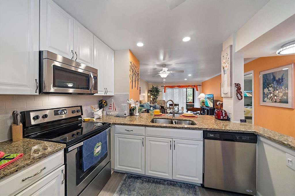 257 Sherwood Dr #257 Bradenton, FL 34210 - Thumbnail 5