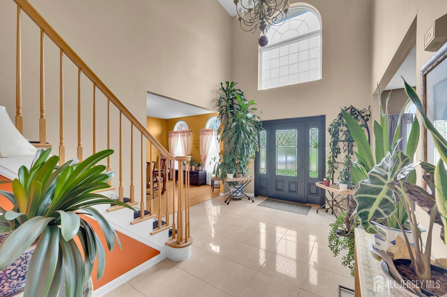 47 Lori St Monroe Township, NJ 08831 - Thumbnail 5