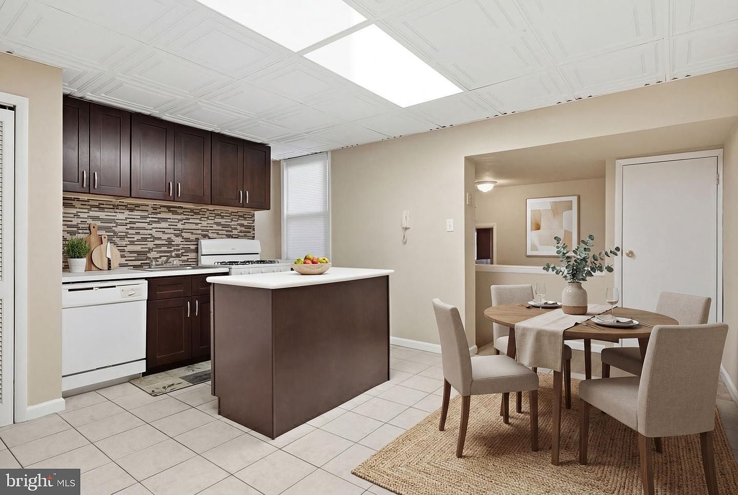 455 Fairmount Ave Philadelphia, PA 19123 - Thumbnail 5