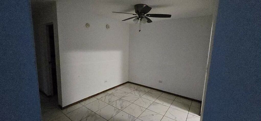 212 Shorewood Dr APT 2B Glendale Heights, IL 60139 - Thumbnail 5