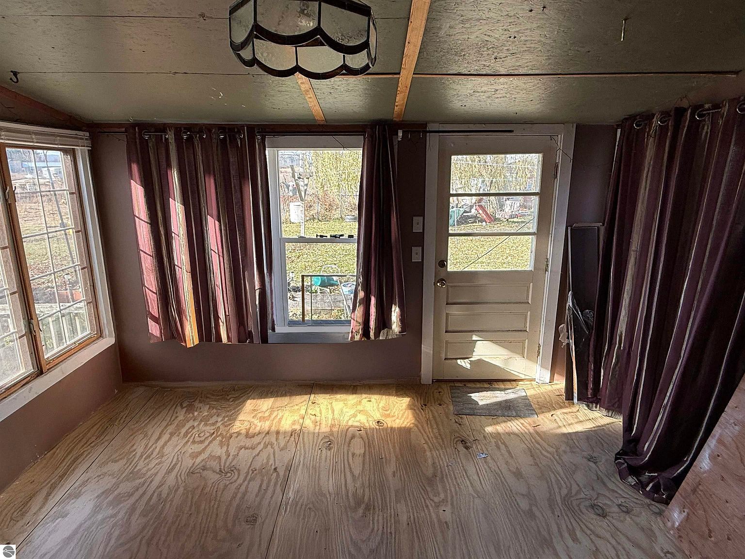 250 S Merritt Rd Merritt, MI 49667 - Thumbnail 5