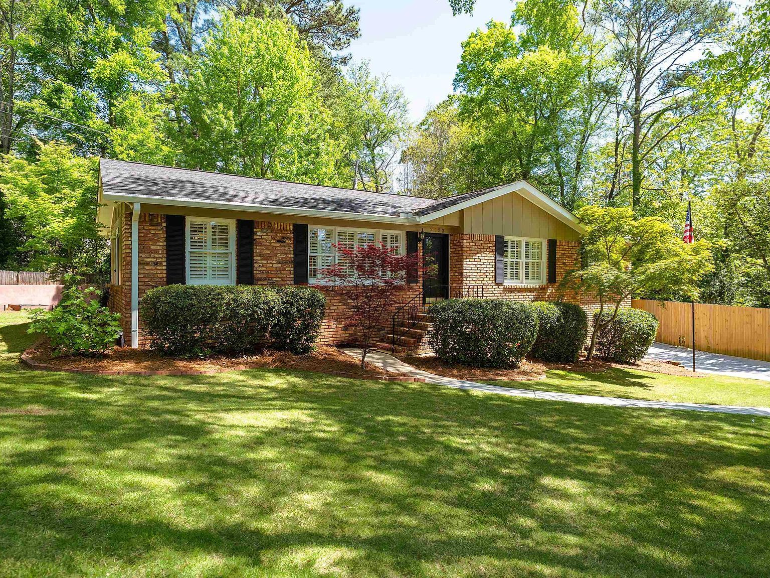 2633 Southview Pl Vestavia Hills, AL 35216 - Thumbnail 5