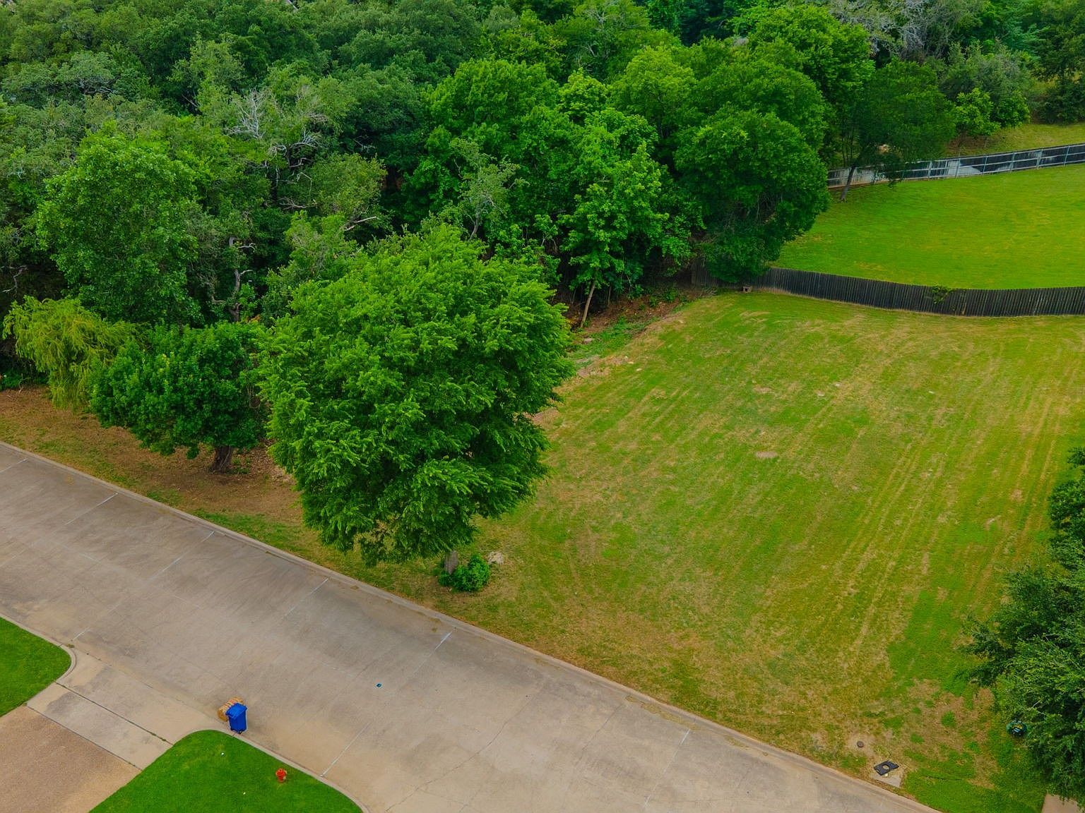 17058 Dominion Dr Woodway, TX 76712 - Thumbnail 5