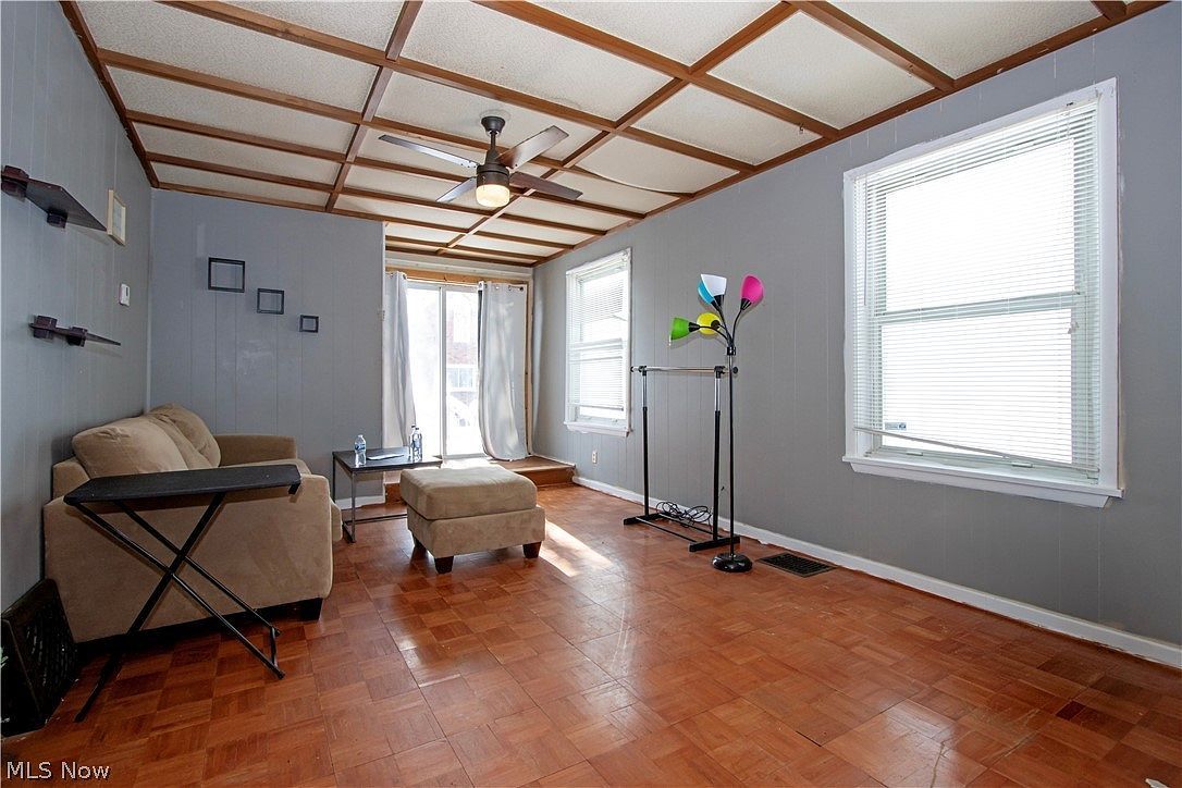 2106 Indiana Way NE Canton, OH 44705 - Thumbnail 5