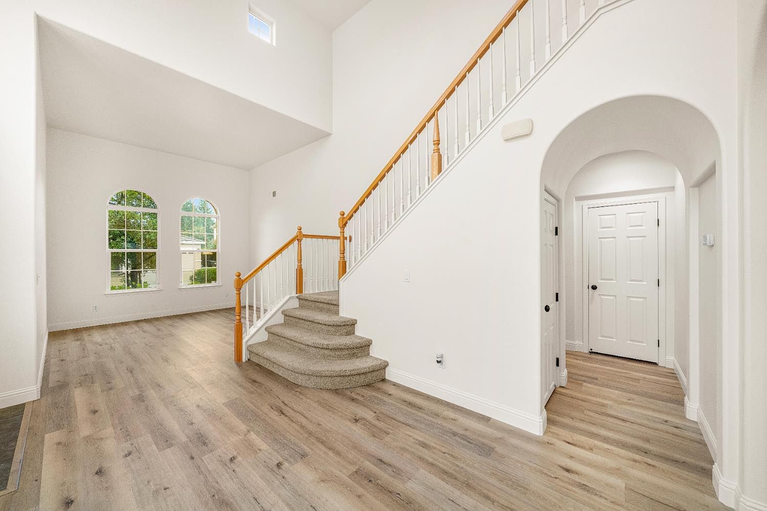 4035 Pinoche Peak Way Rancho Cordova, CA 95742 - Thumbnail 5