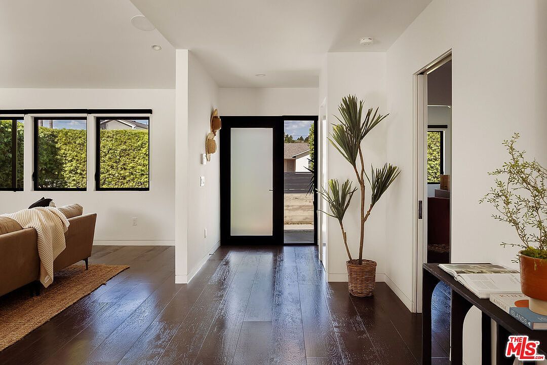 870 Rose Ave Venice, CA 90291 - Thumbnail 5