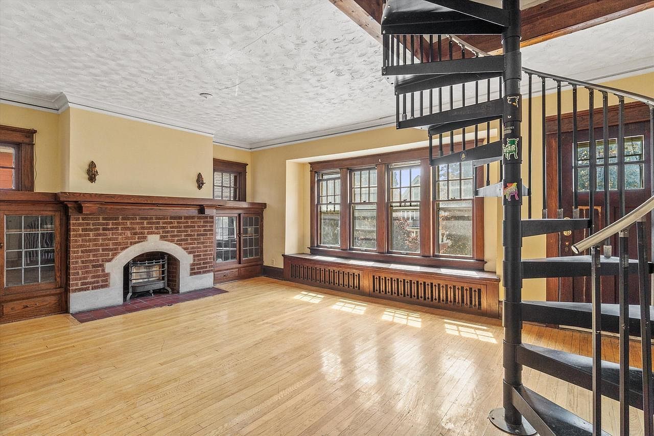 2960 N Maryland Ave #2962 Milwaukee, WI 53211 - Thumbnail 5