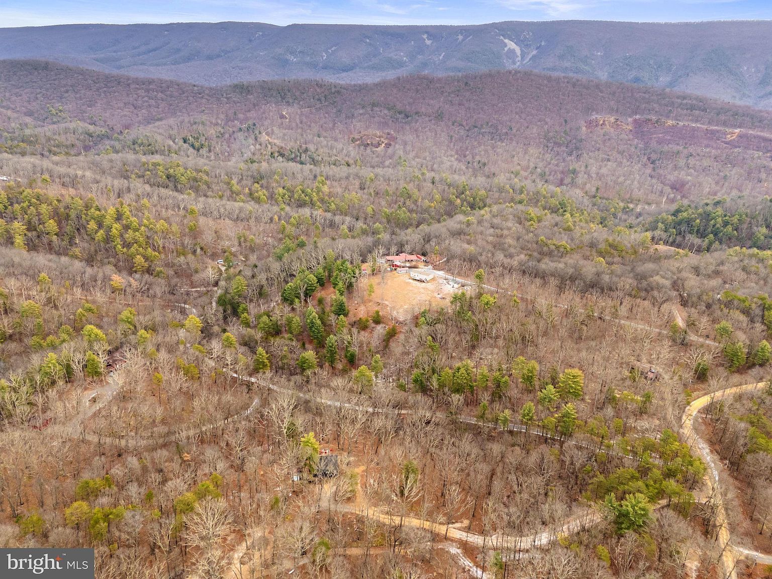 621 Cedar Run Ln Great Cacapon, WV 25422 - Thumbnail 5