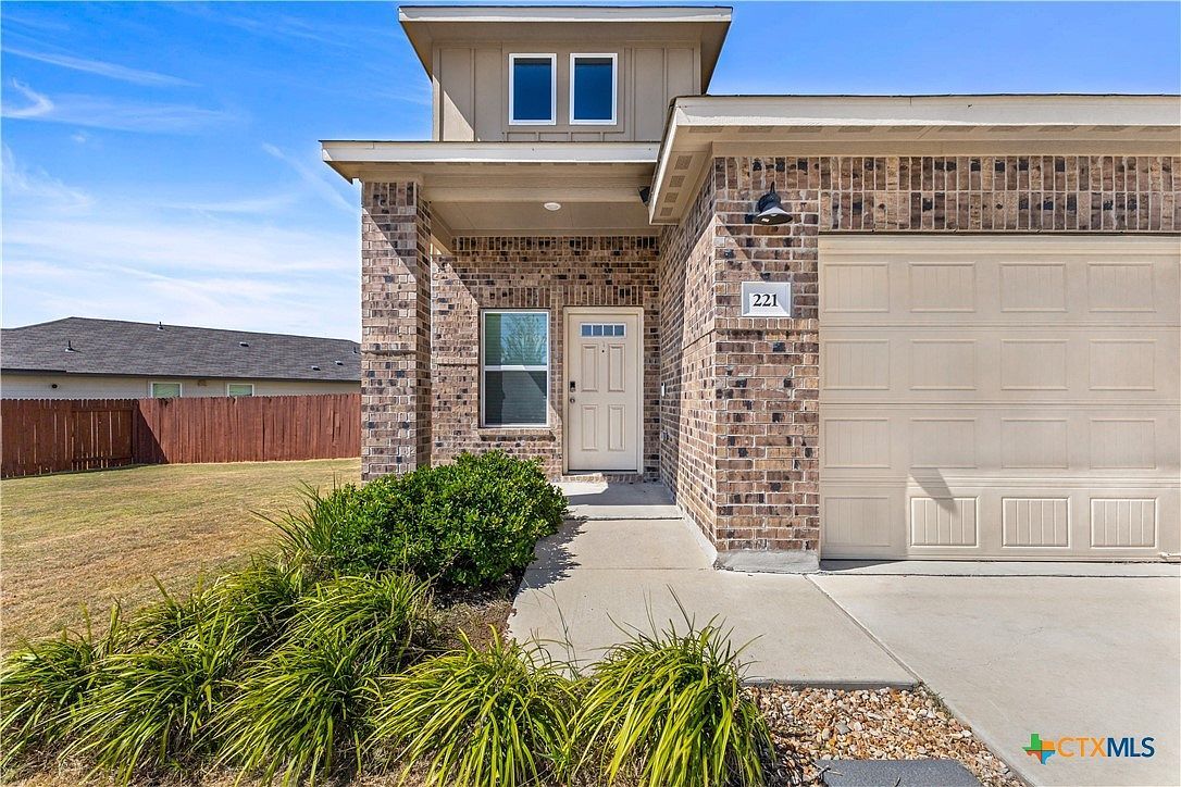221 Longmount Cv Liberty Hill, TX 78642 - Thumbnail 5