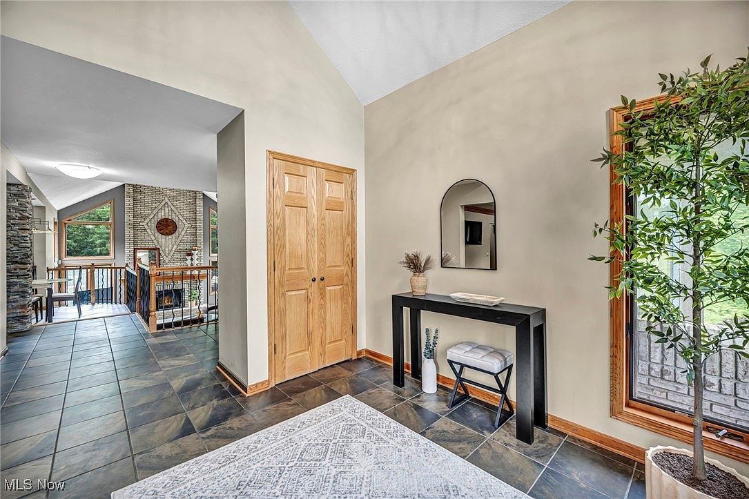 7454 Euclid Chardon Rd Willoughby, OH 44094 - Thumbnail 5