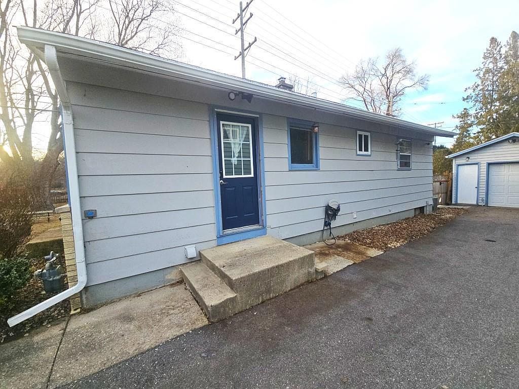 5524 Park Way Madison, WI 53705 - Thumbnail 5