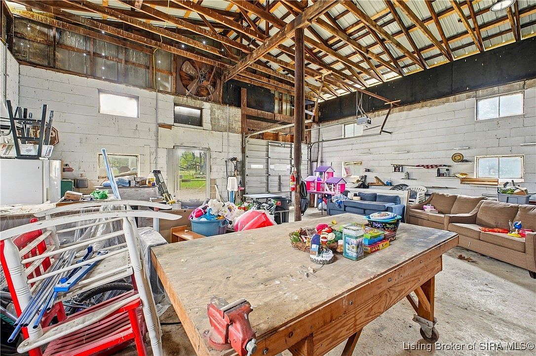 1519 Burton Dr Scottsburg, IN 47170 - Thumbnail 5