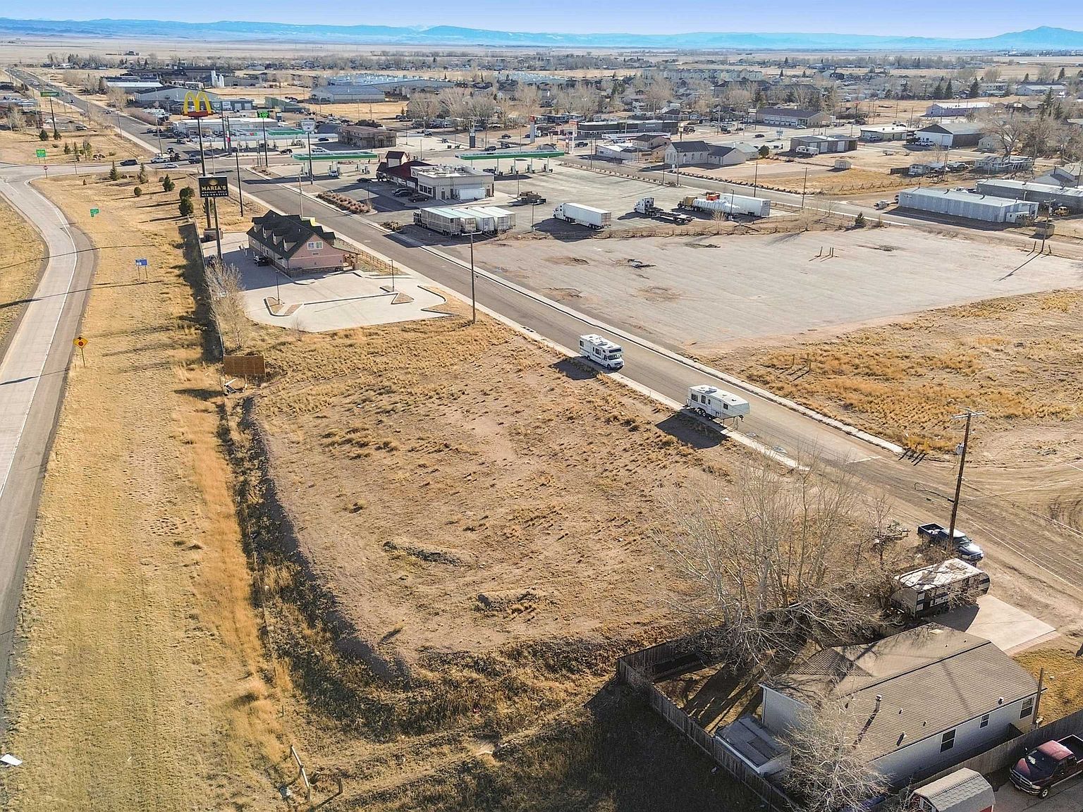 Adams St Laramie, WY 82070 - Thumbnail 5