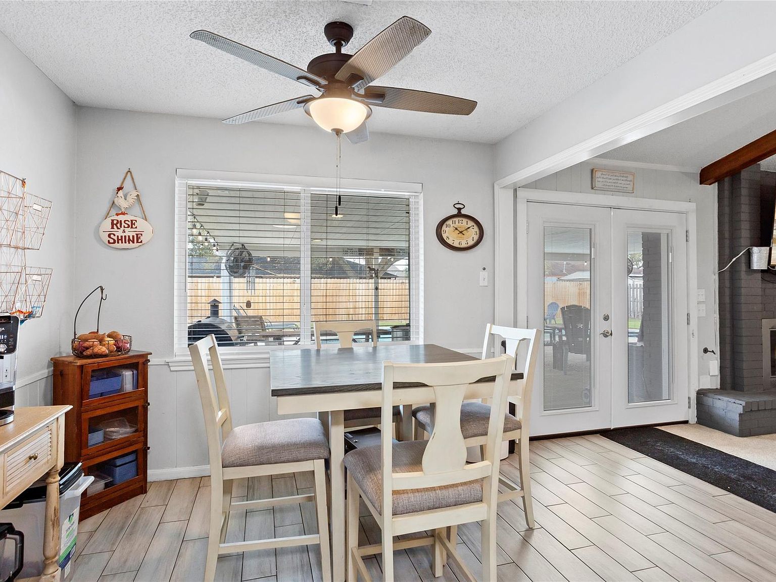 2712 Perry Ln Alvin, TX 77511 - Thumbnail 5