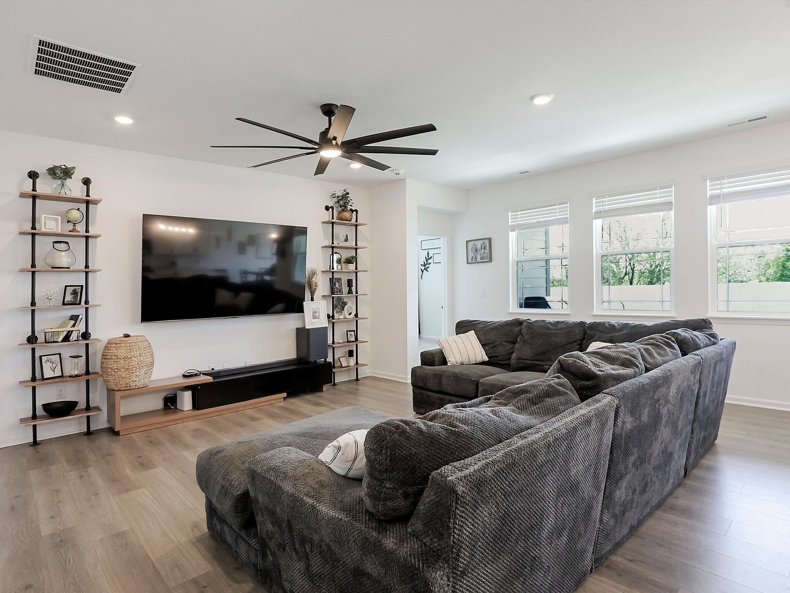 180 Velvet Hat Rd Danville, IN 46122 - Thumbnail 5