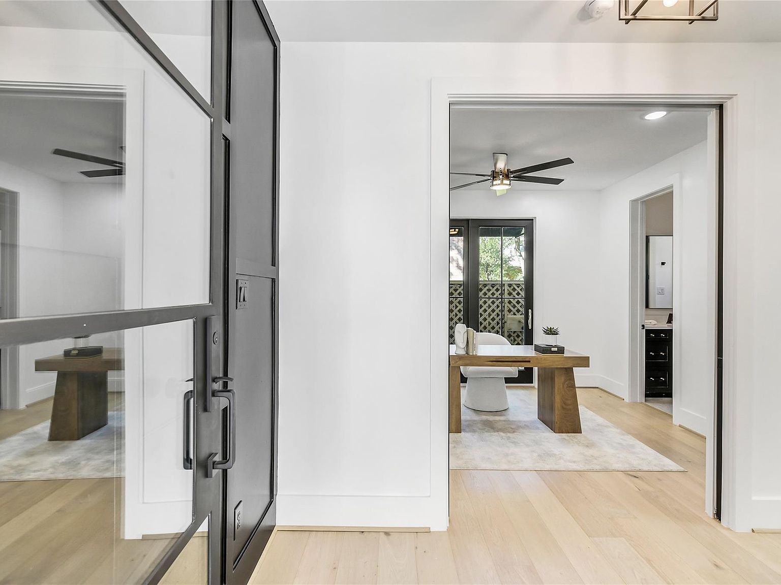 1907 Lauderdale St Houston, TX 77030 - Thumbnail 5