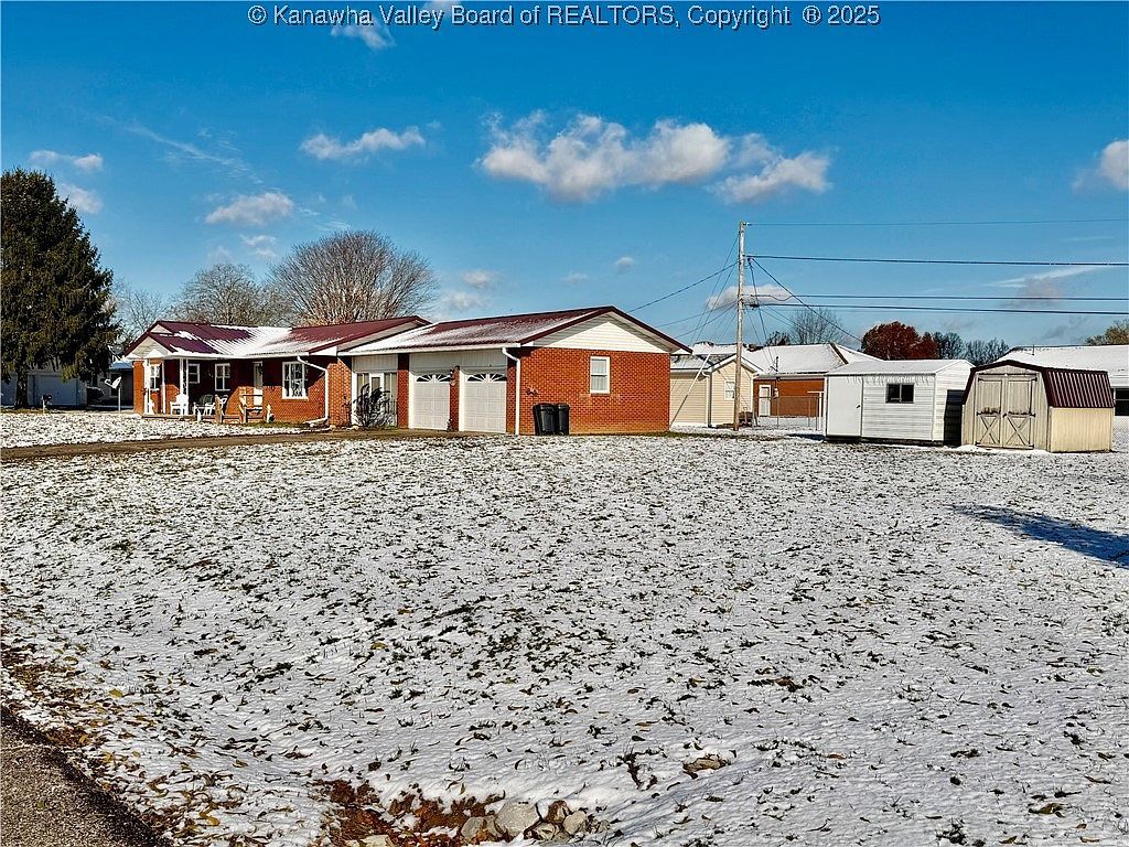 220 Simmons Dr Millwood, WV 25262 - Thumbnail 5