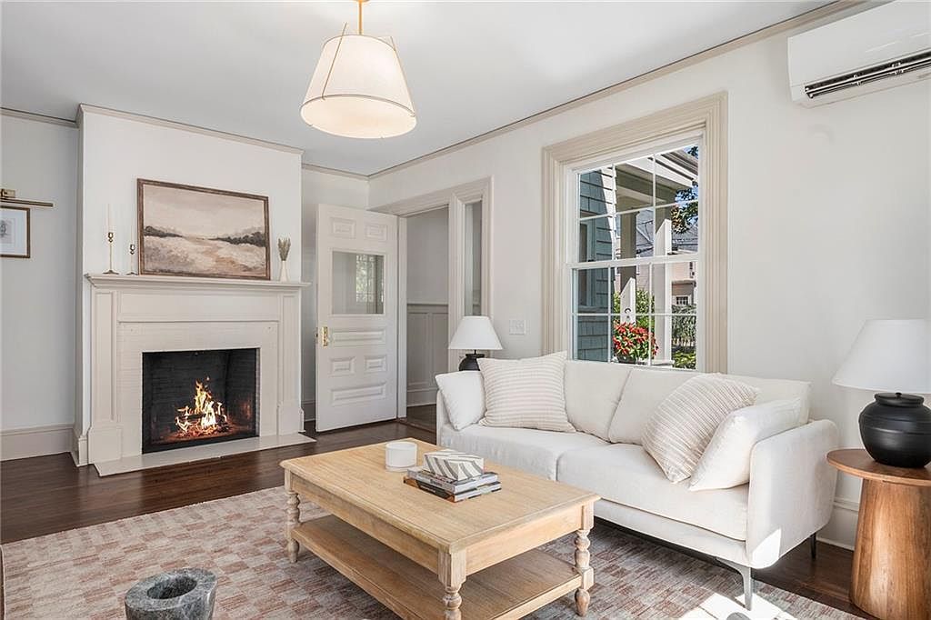 296 Cole Ave Providence, RI 02906 - Thumbnail 5