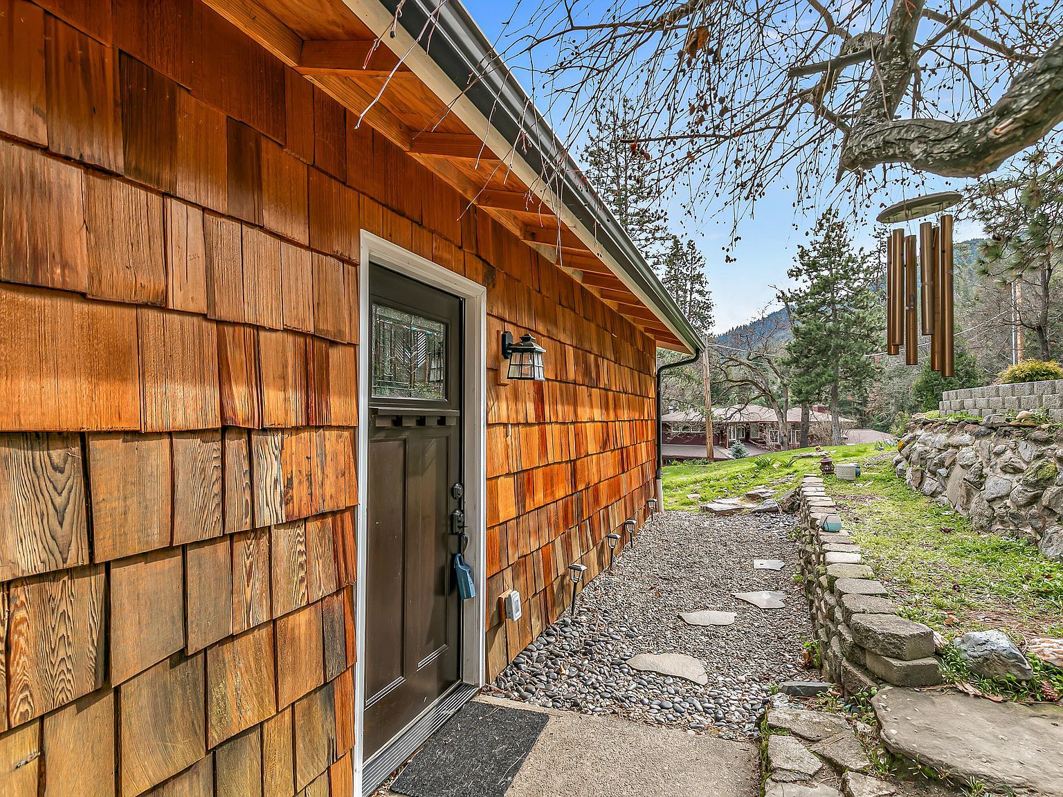 220 Nutley St Ashland, OR 97520 - Thumbnail 5