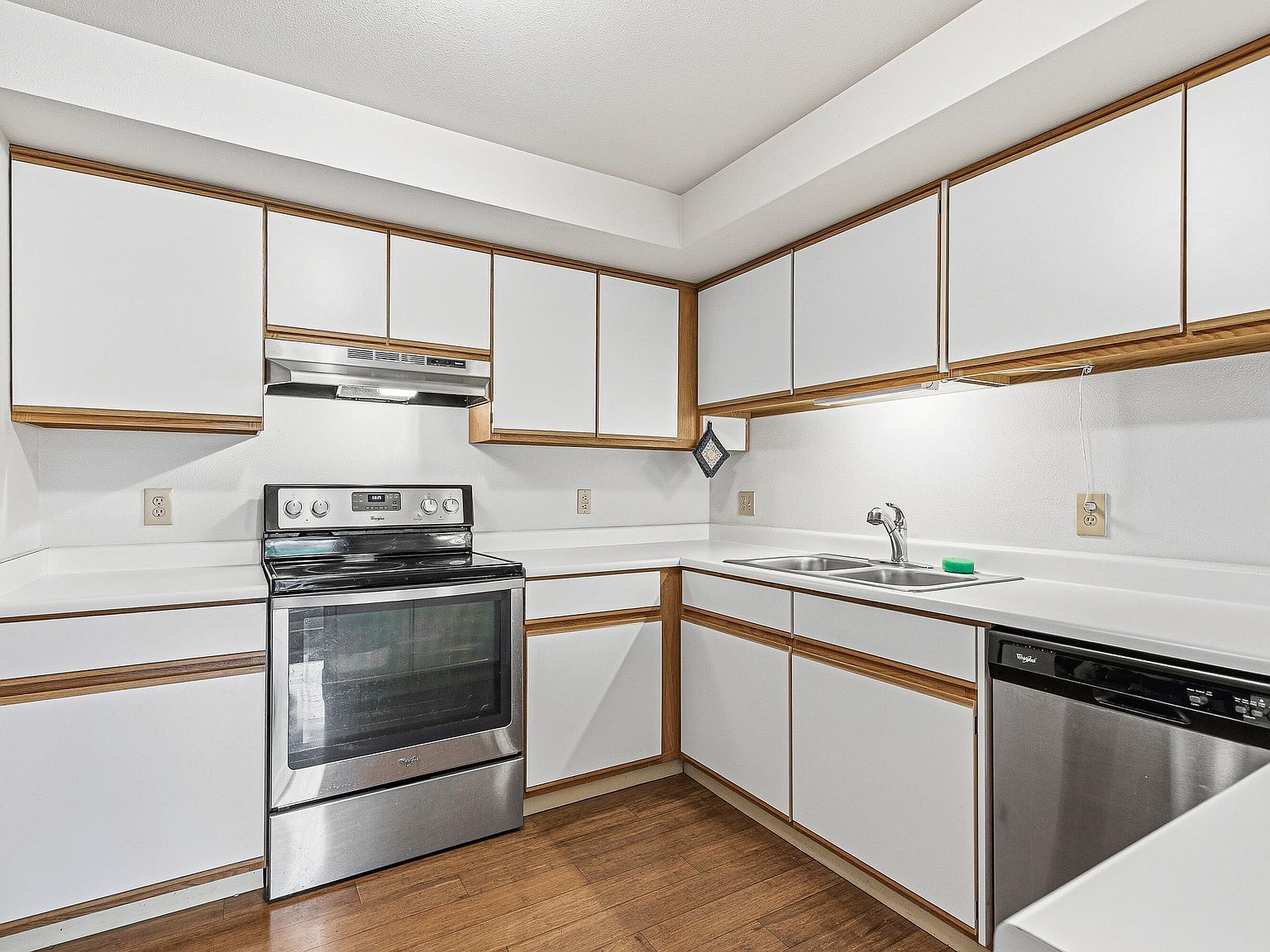 235 Meadow Dr Ashland, OR 97520 - Thumbnail 5