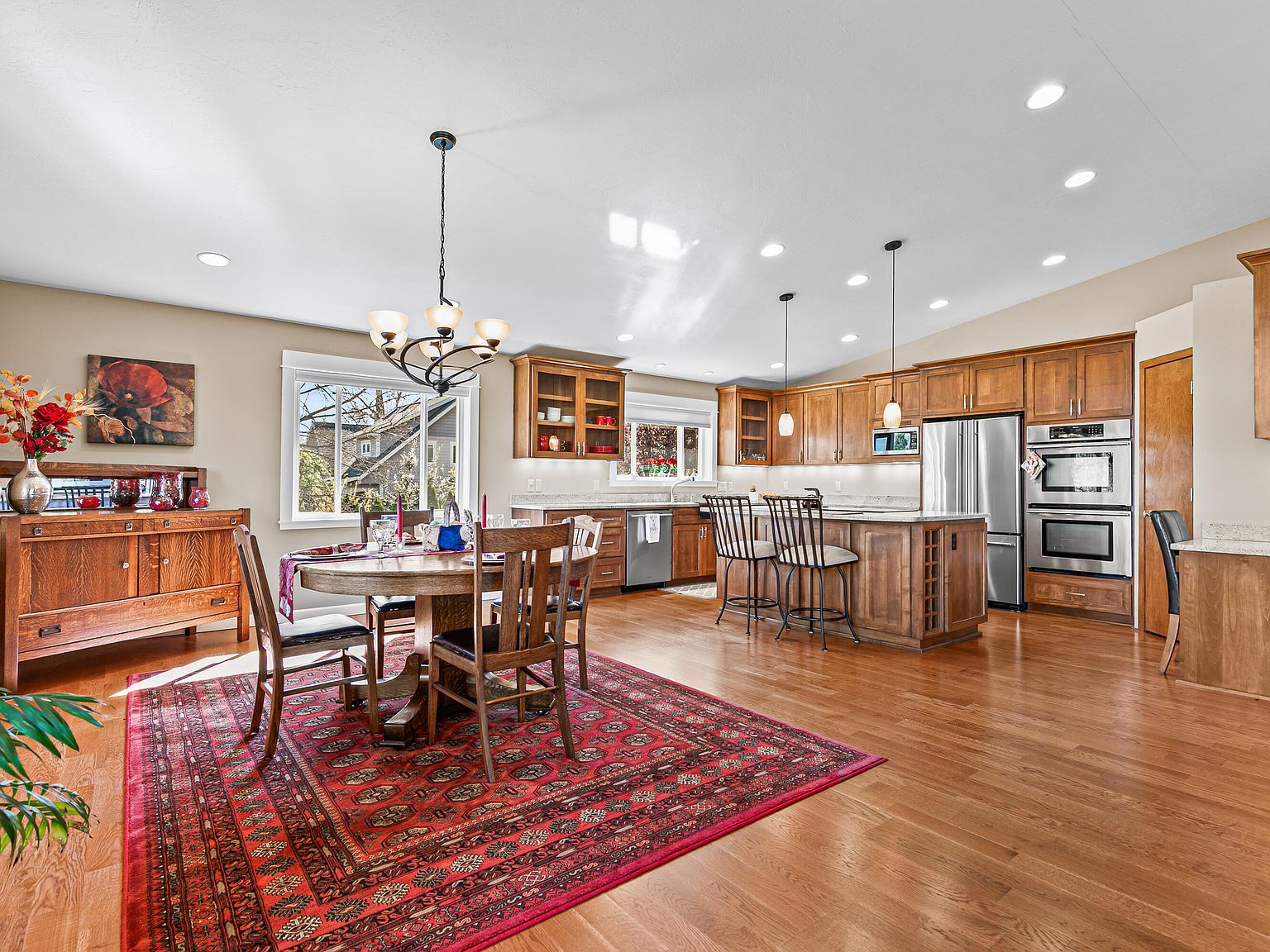 736 Frances Ln Ashland, OR 97520 - Thumbnail 5