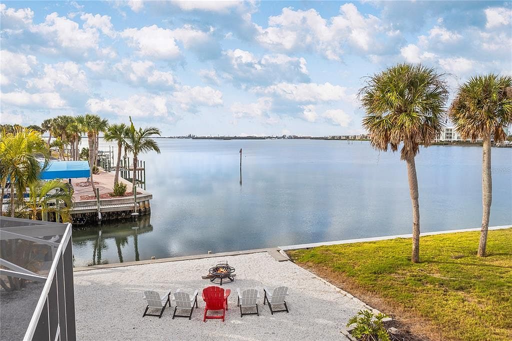 1380 Aqua View Ln Englewood, FL 34223 - Thumbnail 5