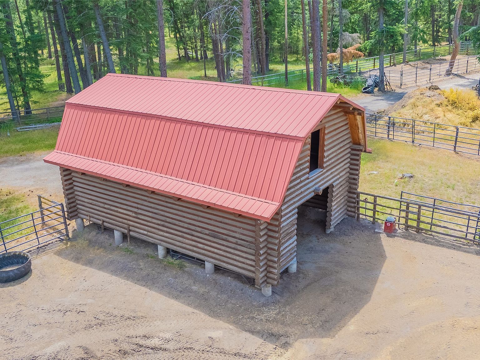 2133 Lost Horse Trl Hamilton, MT 59840 - Thumbnail 5