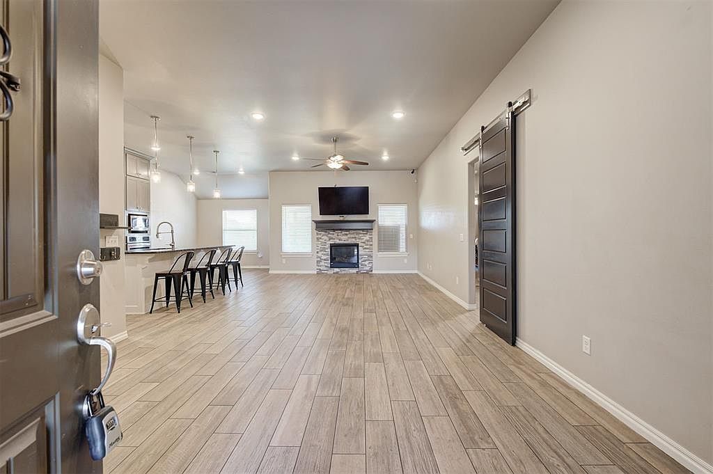 1901 Tinder St Yukon, OK 73099 - Thumbnail 5