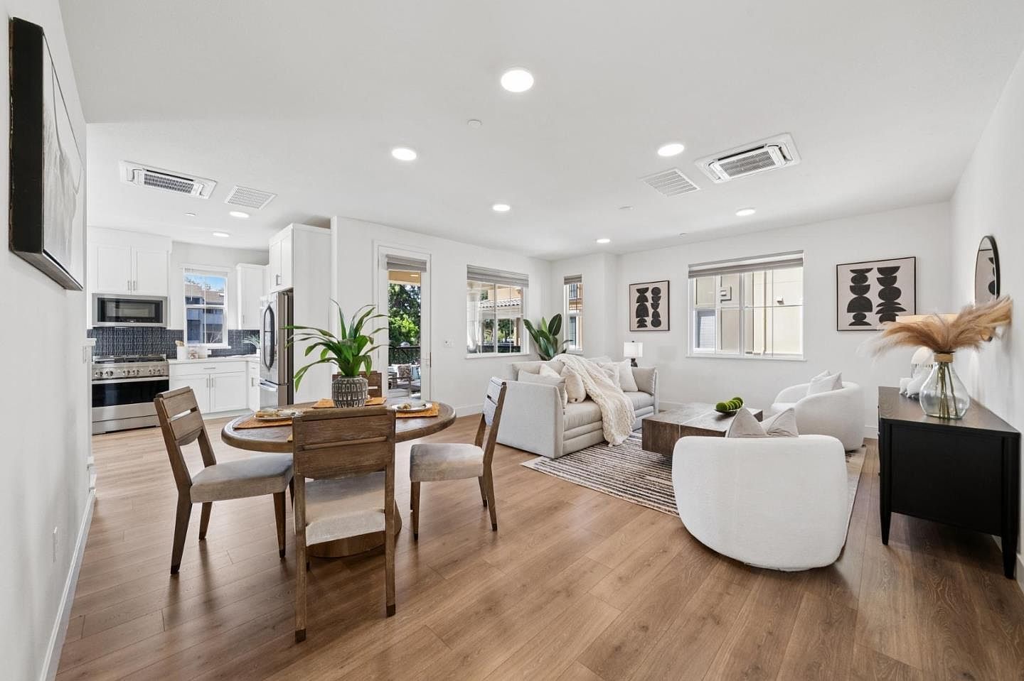 663 Alamo Ct Mountain View, CA 94043 - Thumbnail 5