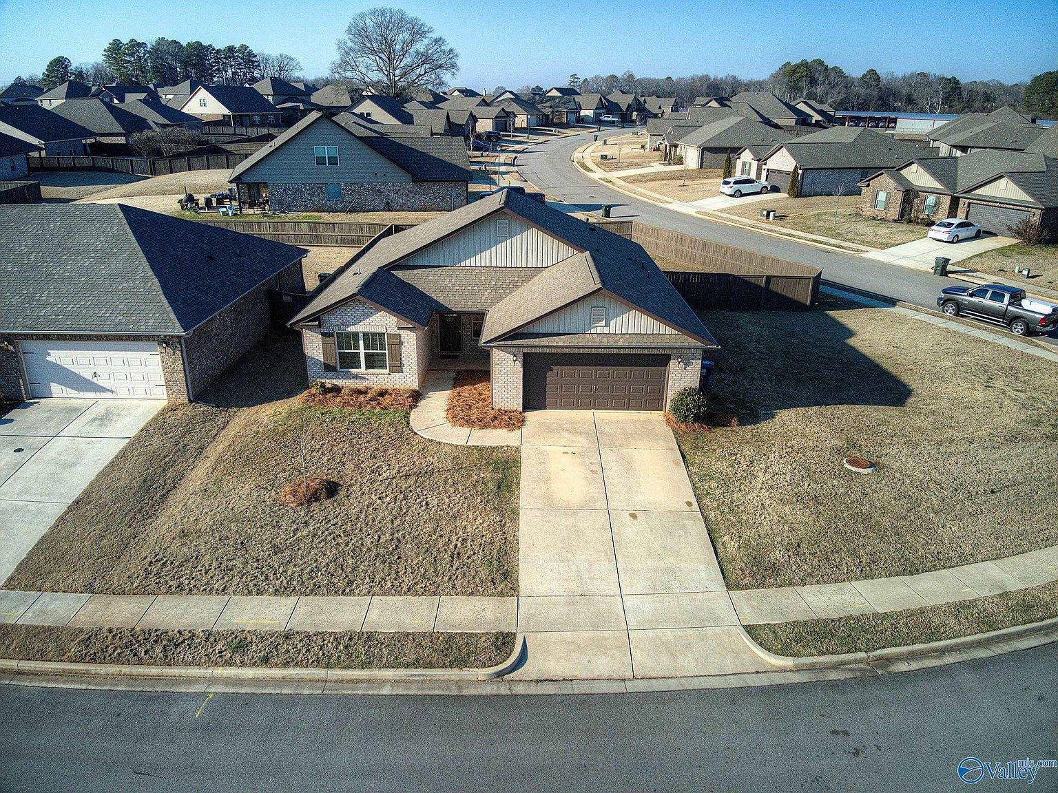 227 Hydra Cir Huntsville, AL 35811 - Thumbnail 5