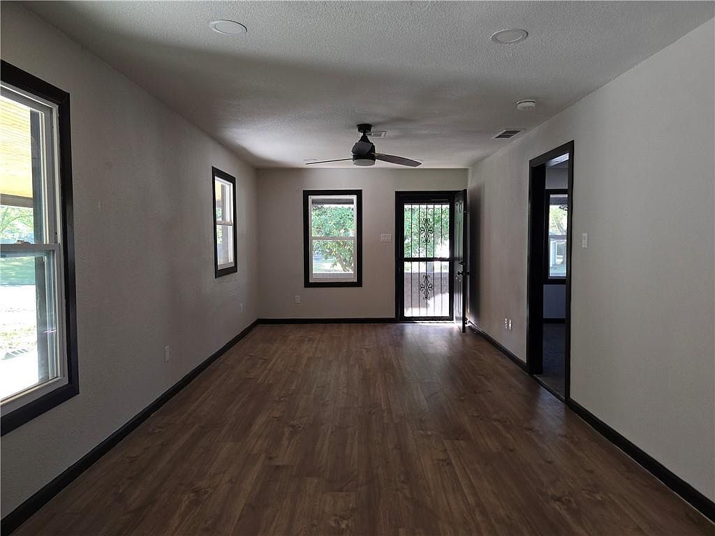 806 W 2nd St Pittsburg, KS 66762 - Thumbnail 5