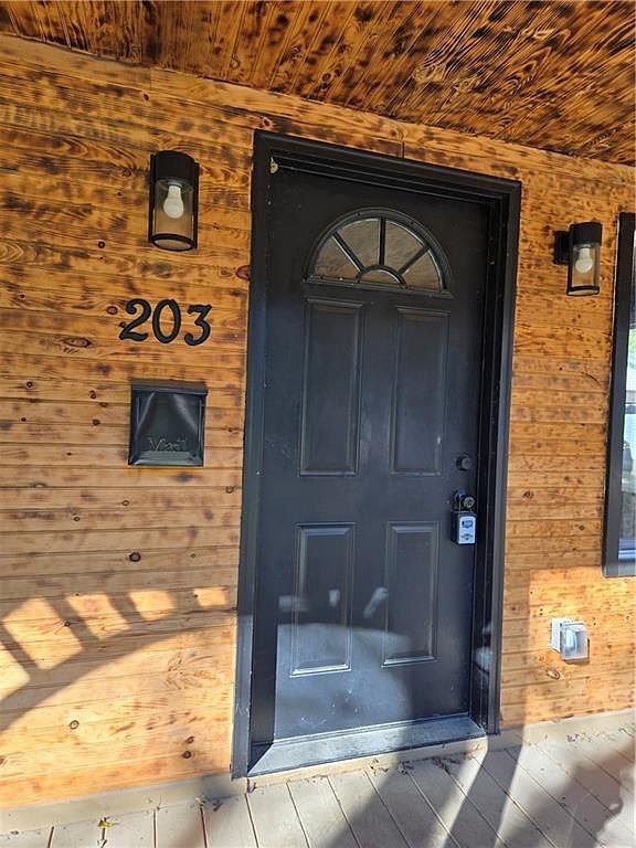 203 N Chestnut St Pittsburg, KS 66762 - Thumbnail 5