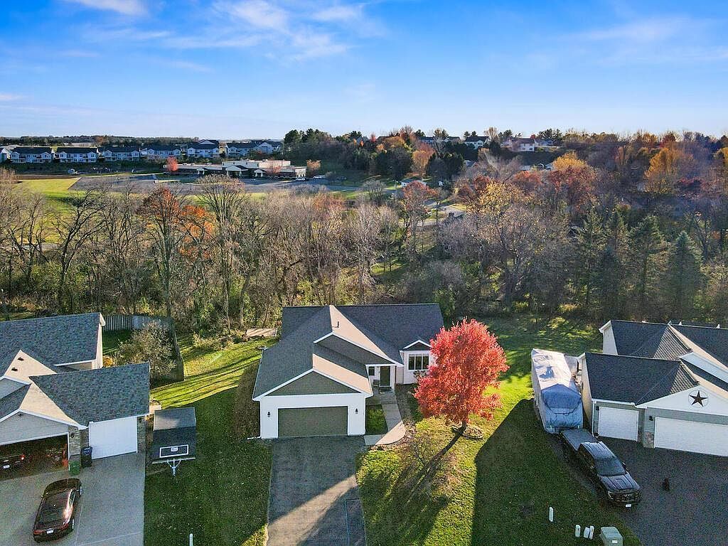 1389 Mallard Ln New Richmond, WI 54017 - Thumbnail 5