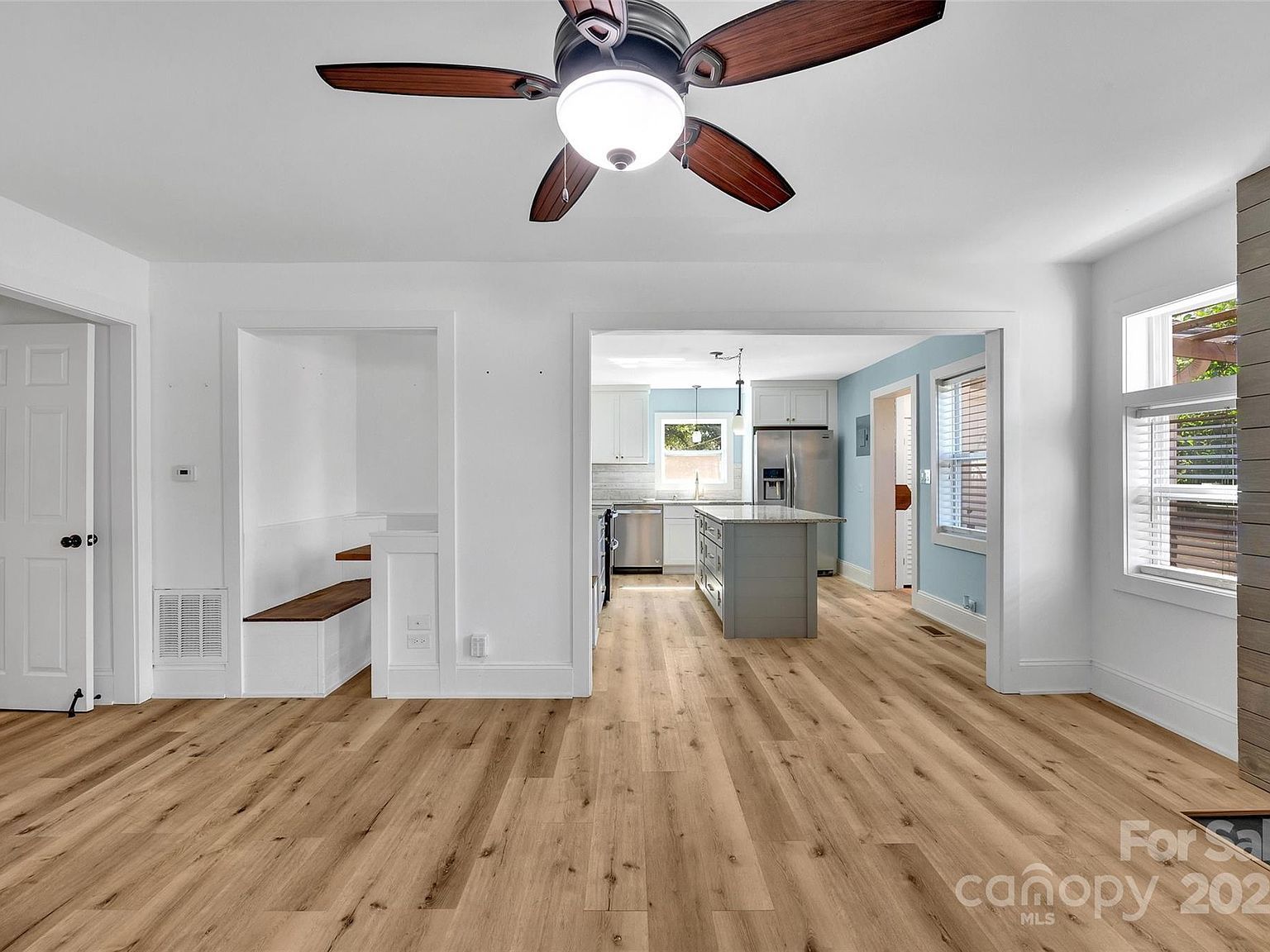 1111 E Park Dr Gastonia, NC 28054 - Thumbnail 5