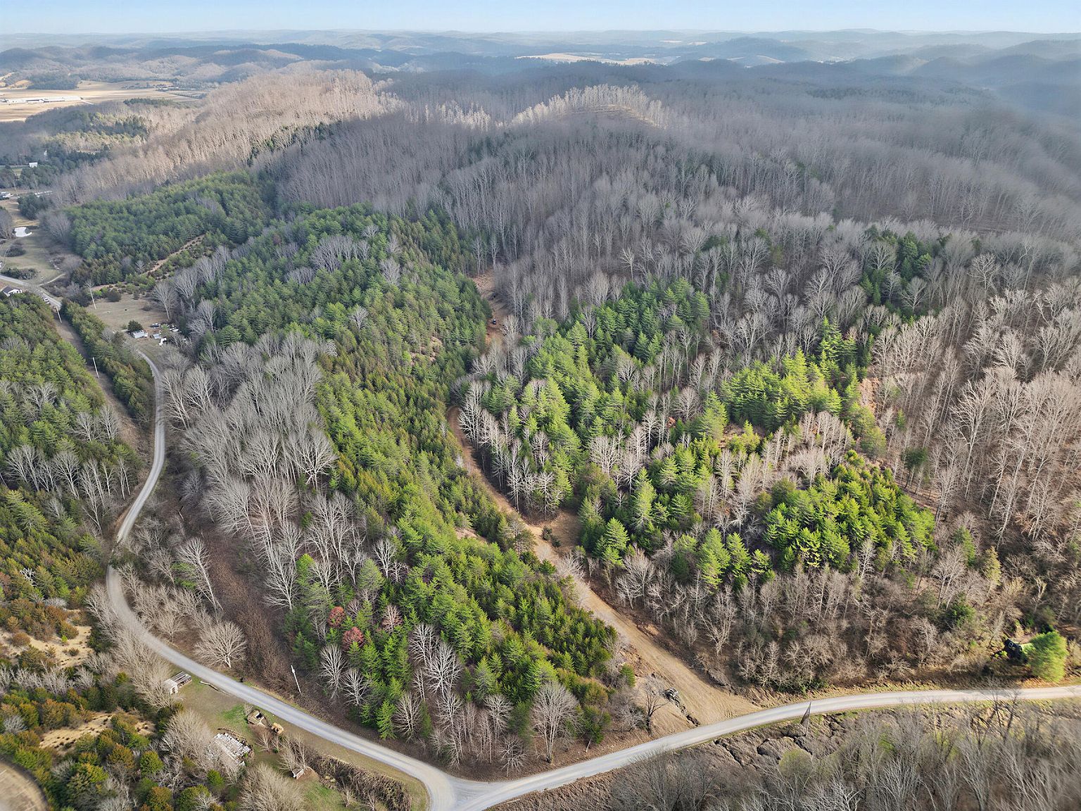 2692 Bear Creek Rd Bybee, TN 37713 - Thumbnail 5