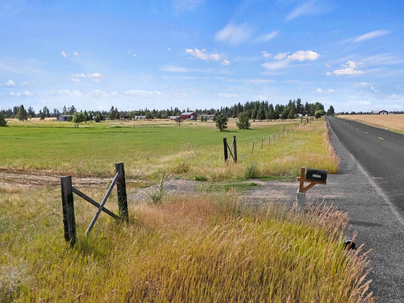 13952 N Dover Rd Nine Mile Falls, WA 99026 - Thumbnail 5