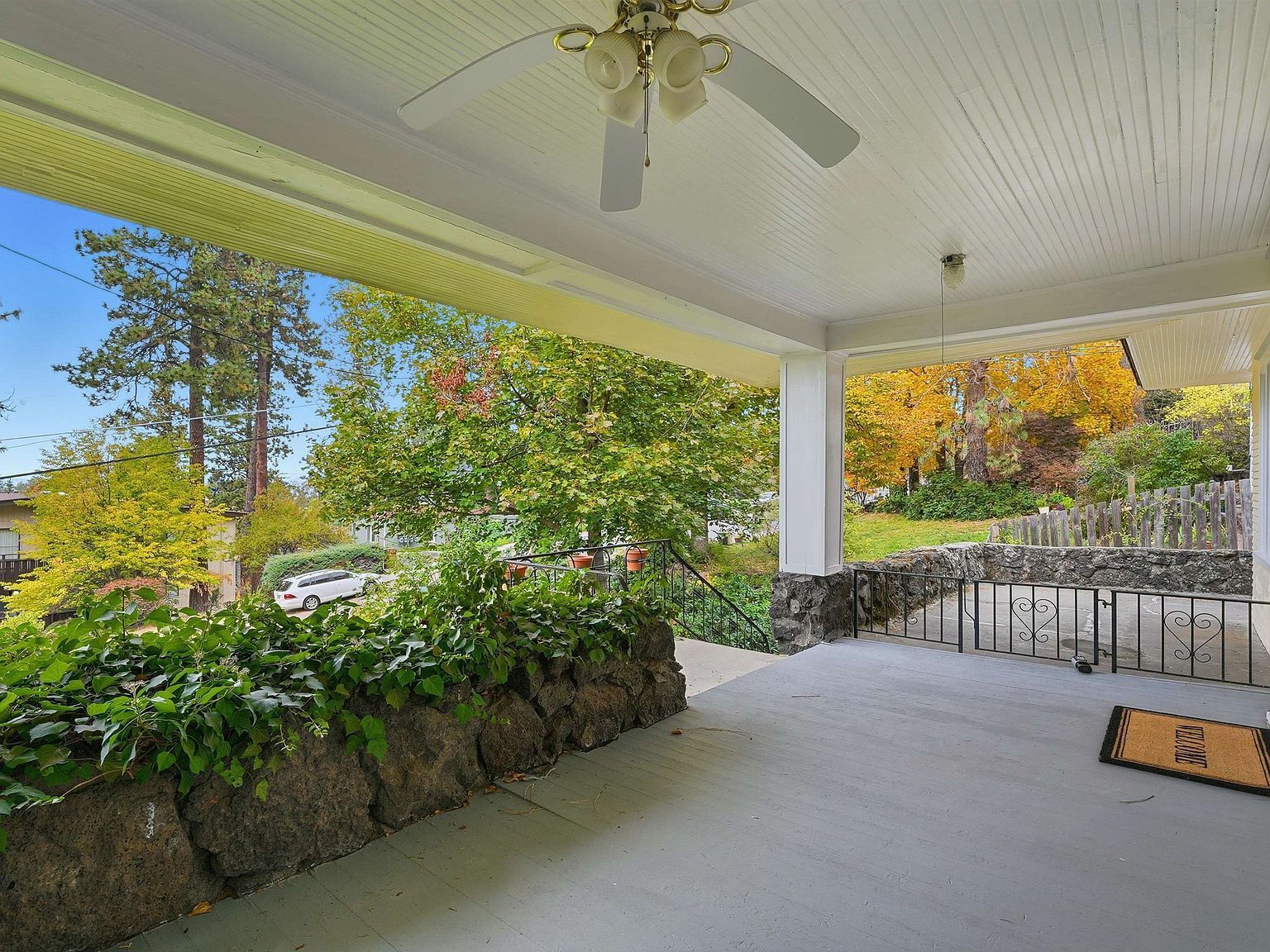 845 W Cliff Dr Spokane, WA 99204 - Thumbnail 5