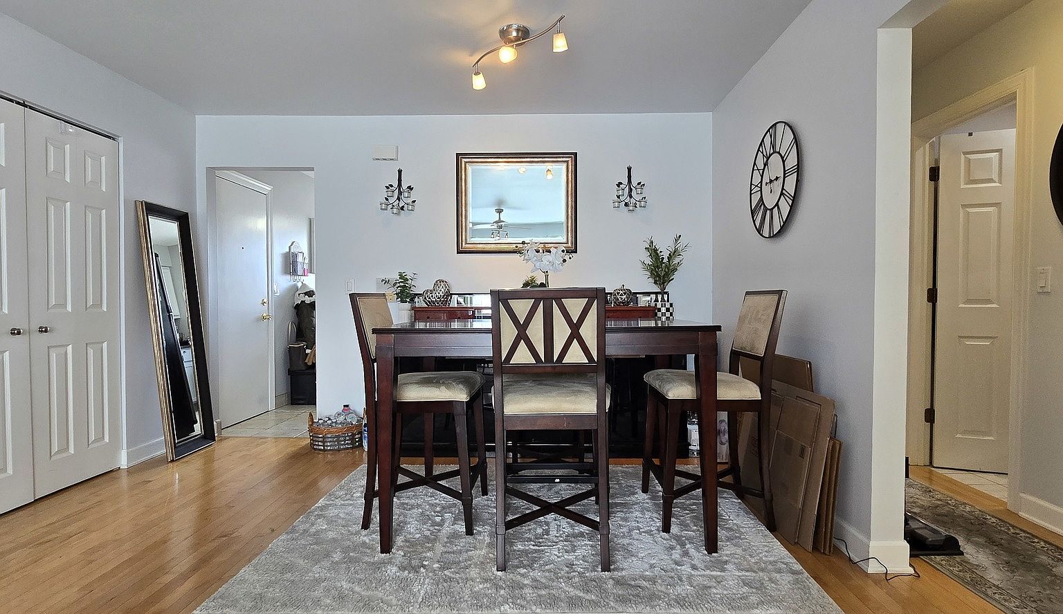 10467 Dearlove Rd APT 6 Glenview, IL 60025 - Thumbnail 5