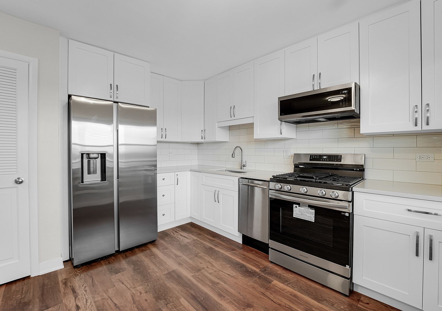 4229 N Keystone Ave APT 3F Chicago, IL 60641 - Thumbnail 5