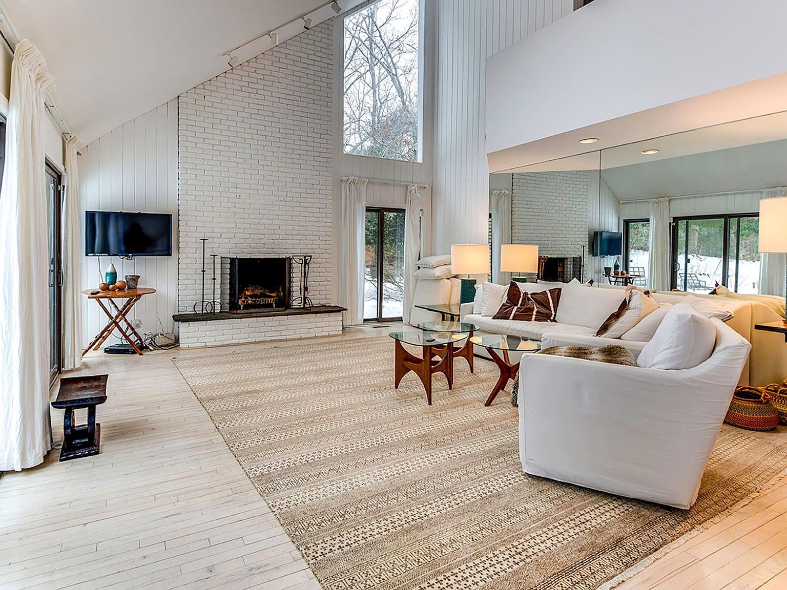 669 Hands Creek Rd East Hampton, NY 11937 - Thumbnail 5