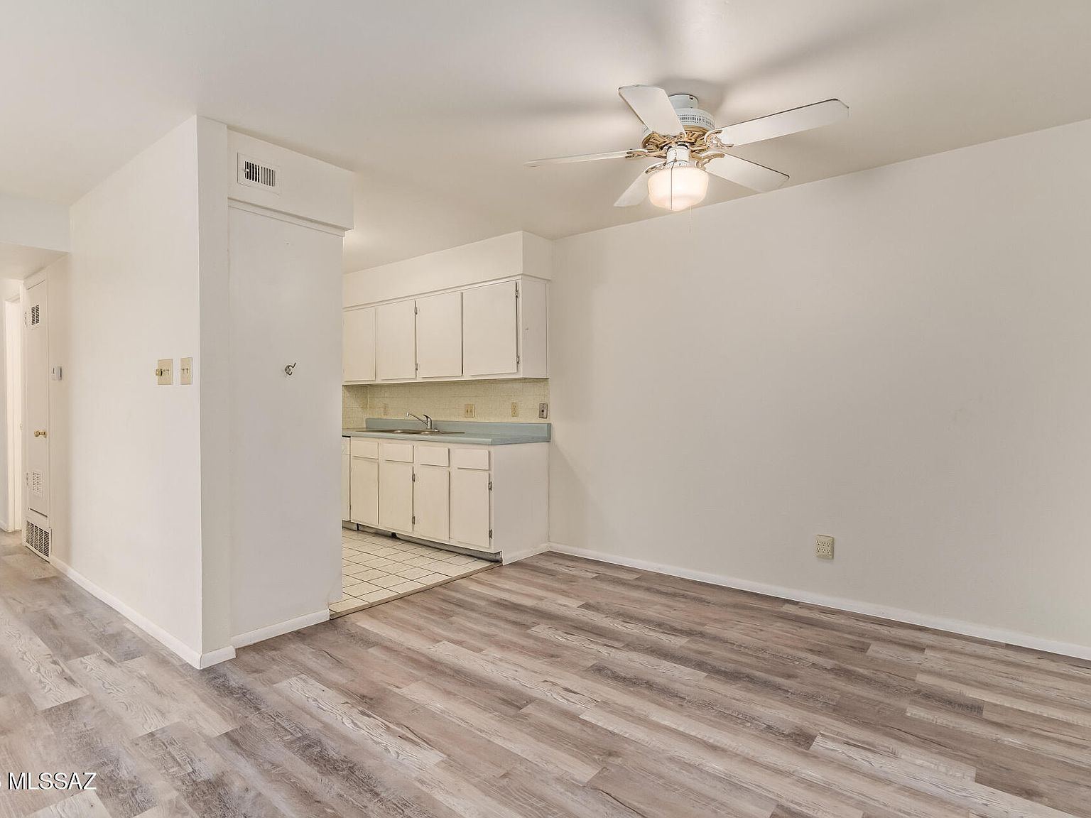 461 W Yucca Ct Tucson, AZ 85704 - Thumbnail 5