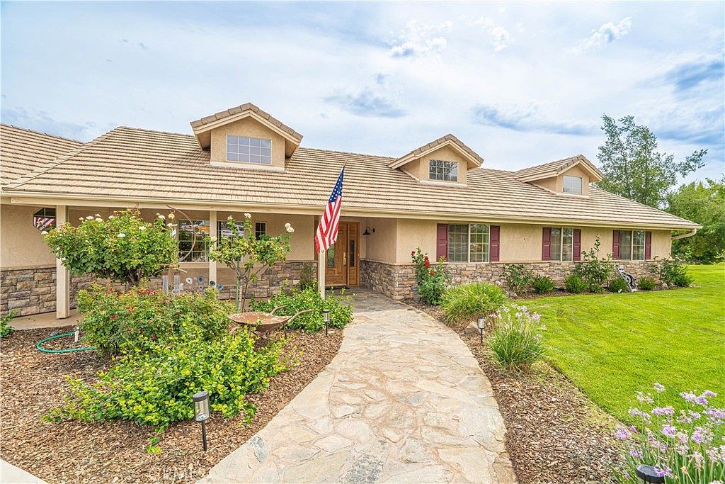 33926 McEnnery Canyon Rd Acton, CA 93510 - Thumbnail 5