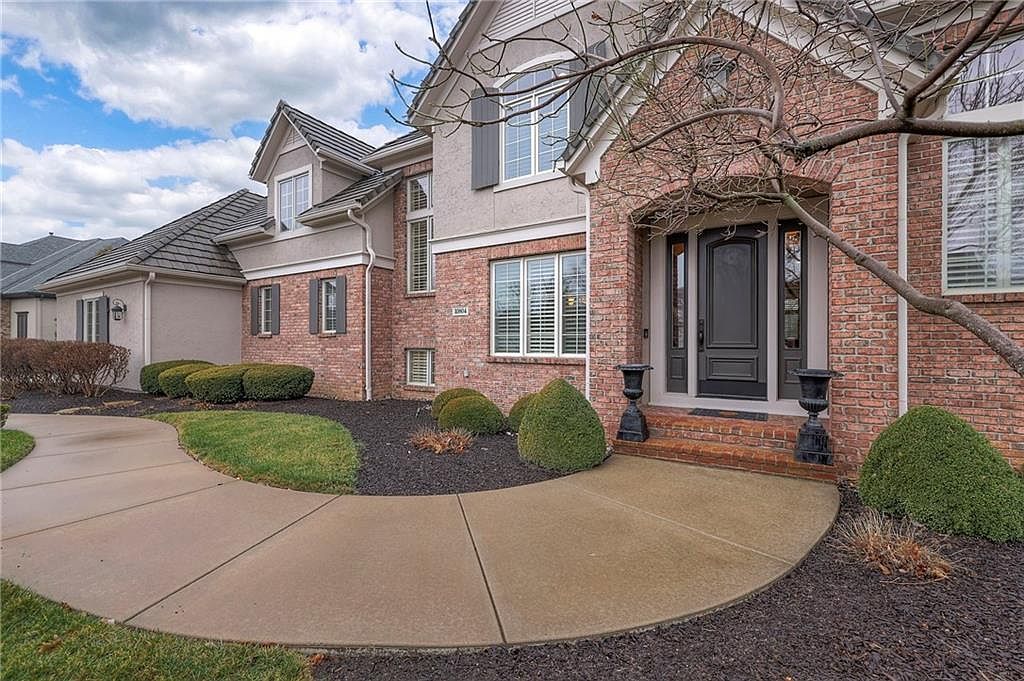 10804 141st St Overland Park, KS 66221 - Thumbnail 5