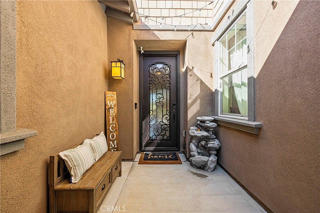 28417 Steel Ln Valencia, CA 91354 - Thumbnail 5