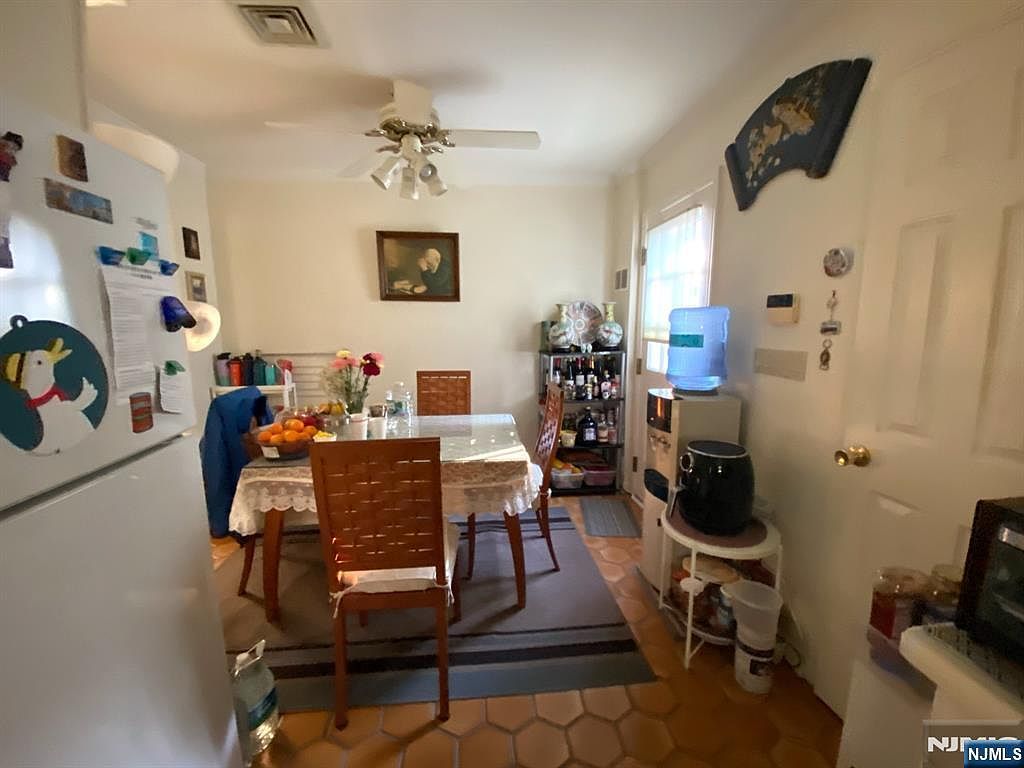 81 5th St Cresskill, NJ 07626 - Thumbnail 5